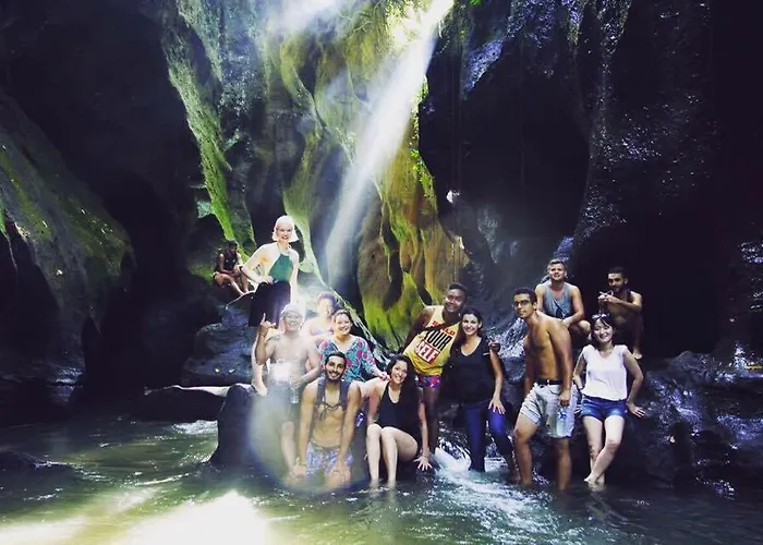Bali Backpackers Hostel *